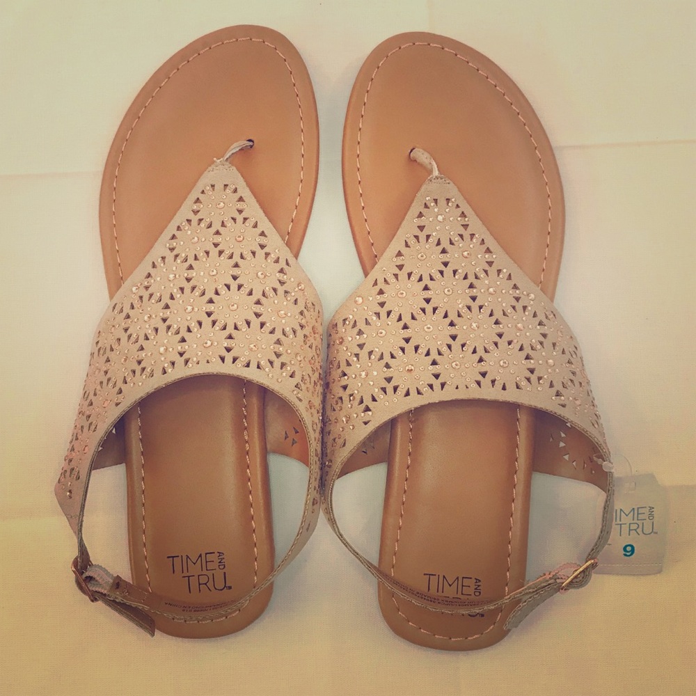 NWT🔥 Time and Tru™️ Sandals